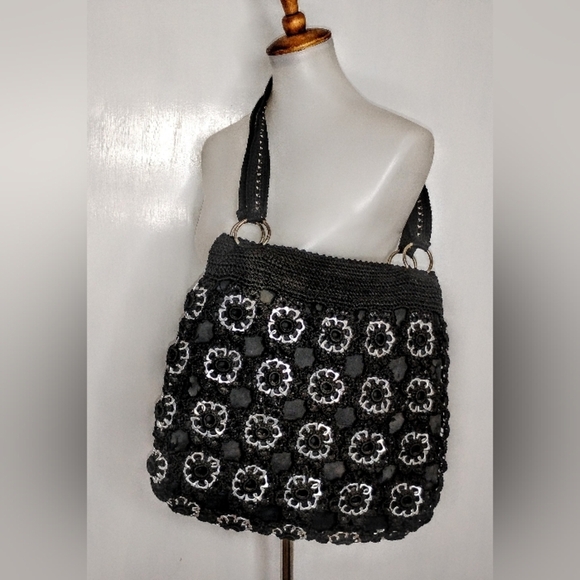 VINTAGE HAND CROCHETED POP TOP TOTE - Picture 2 of 11